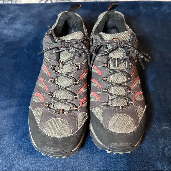 Merrell Men’s Moab‎ Gore-Tex Hiking Shoe, Dark Chocolate